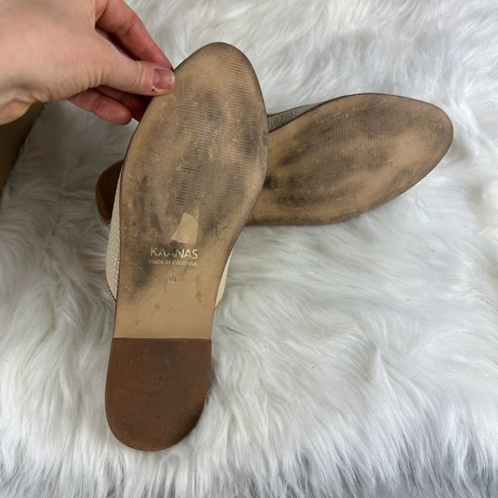 Kaanas Sardinia Snake Embossed Mule in Off White - Picture 9 of 9